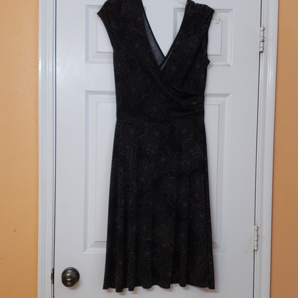 Pretty black dress